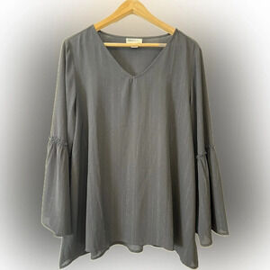 Style & Co bell sleeve long sleeve blouse black with silver size large